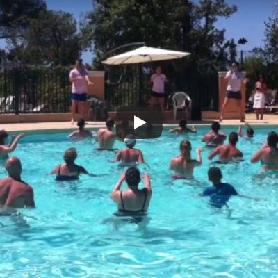 Parc aquatique : nouvelle danse de la piscine