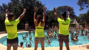 Camping Cote d'azur Animation Piscine Vacance Famille