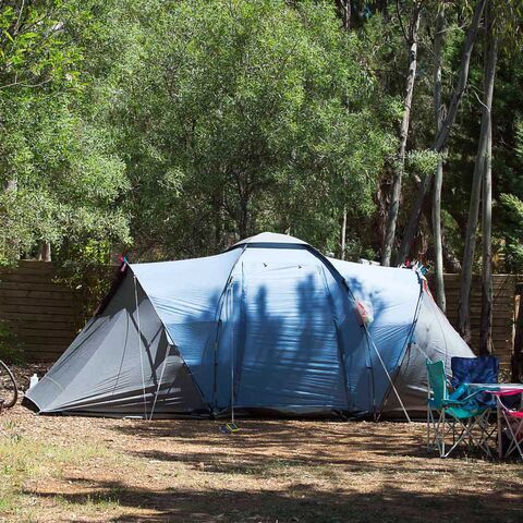 Emplacements tentes & caravanes en camping dans le Var