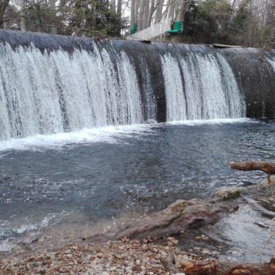 Visiter le Domaine de la Castille à quelques kilomètres du camping