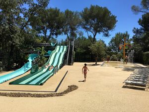 Espace aquatique camping la Londe Toboggans