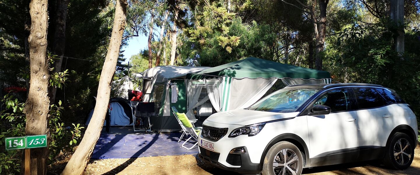 Vue Peugeot Emplacement Camping Var