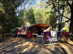 Emplacement confort Tente Camping La Londe