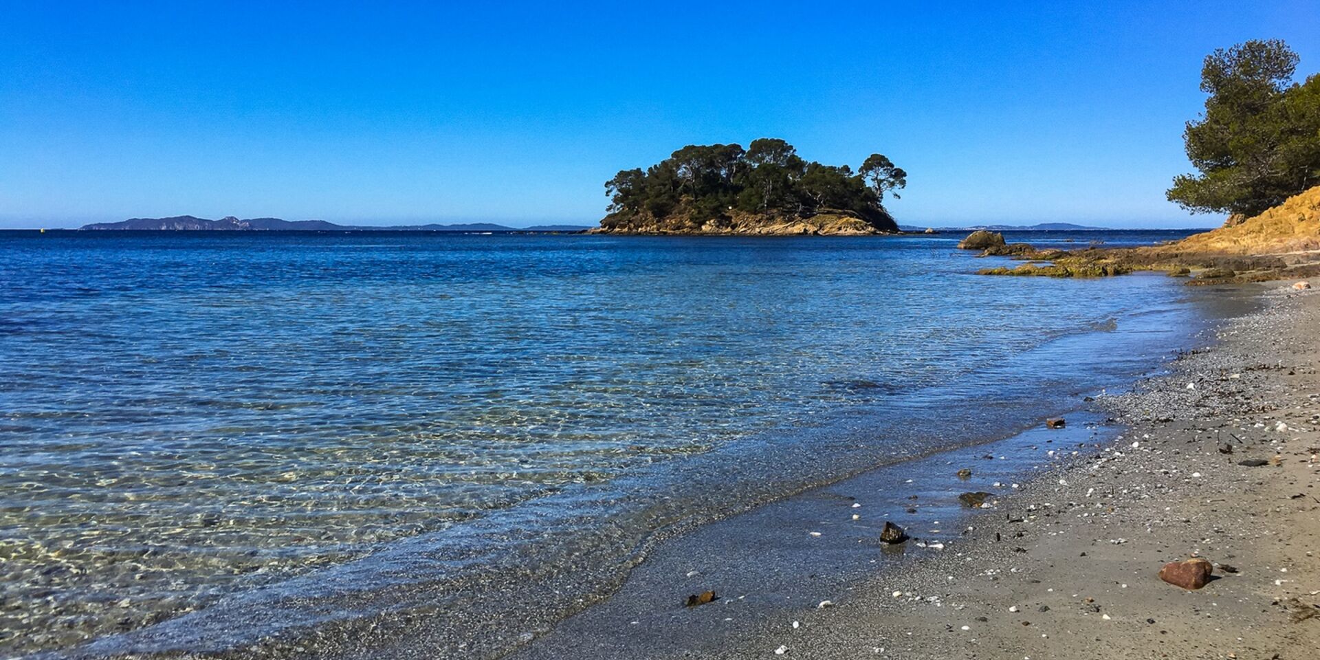 Camping près de Bormes et de la plage de Léoube