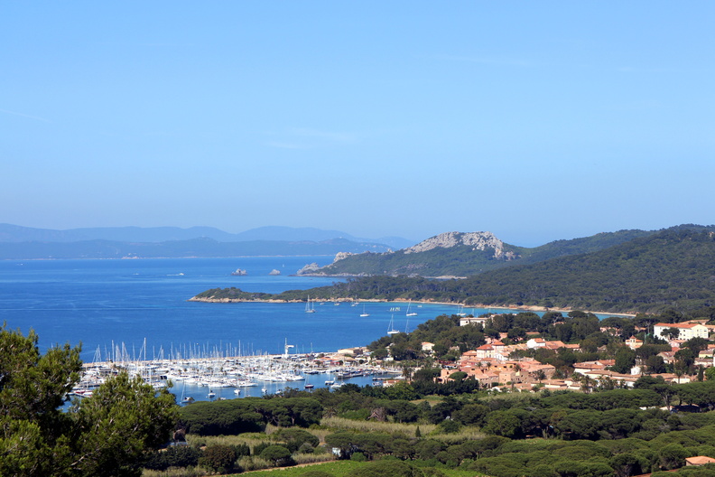 The Îles d'Or (Golden Islands) in Hyères, Var, French Riviera-Côte d'Azur View over the Îles d'Or (Golden Islands) in Hyères