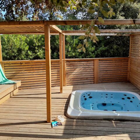 La Villa des Copains® - Camping Var avec jacuzzi privatif