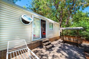 Le confort d'un mobile-home climatisé près de Hyères