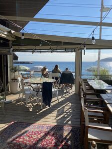 Restaurant les pieds dans l'eau à Toulon