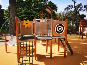 Parc pour enfants dans le Var