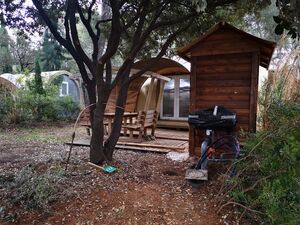 Tentes déjà montées en camping PACA