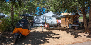 Emplacements caravane XXL en camping pas cher sur la Côte d'Azur