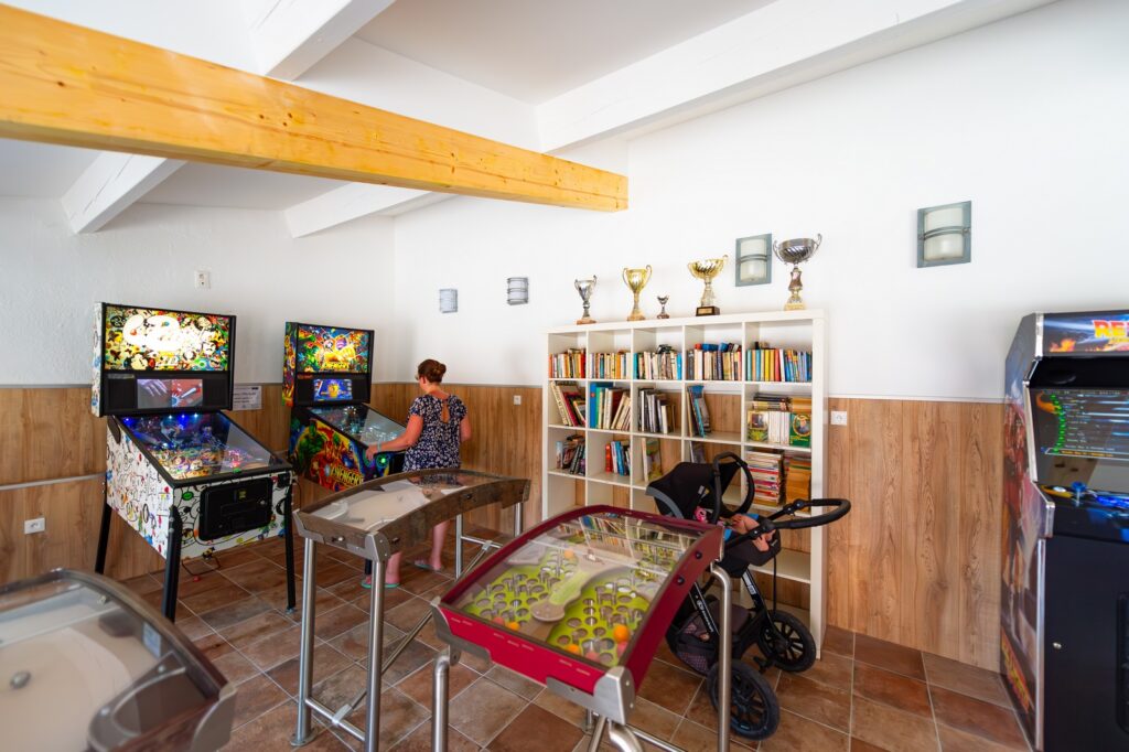 A fully-equipped games room