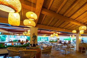 Restaurant en camping bord de mer Var