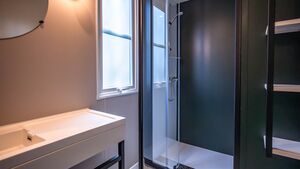 Mobile-home de standing : salle d'eau et tout confort